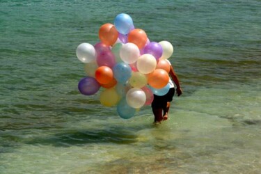 Photographie intitulée "Balon" par Christine Vannier, Œuvre d'art originale