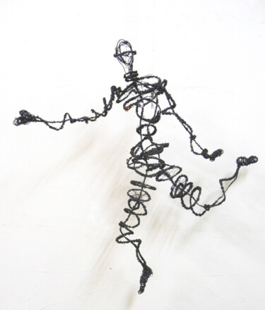 Sculpture titled "sculpture-fil-de-fe…" by Christine Vannier, Original Artwork, Metals