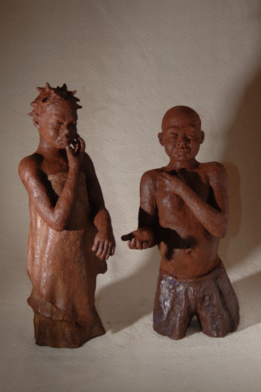 Sculpture intitulée "roméo et juliette" par Christine Lambert, Œuvre d'art originale, Terre cuite