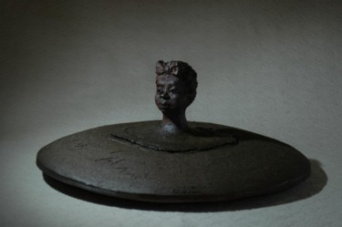 Sculpture titled "Planete afrique" by Christine Lambert, Original Artwork, Terra cotta