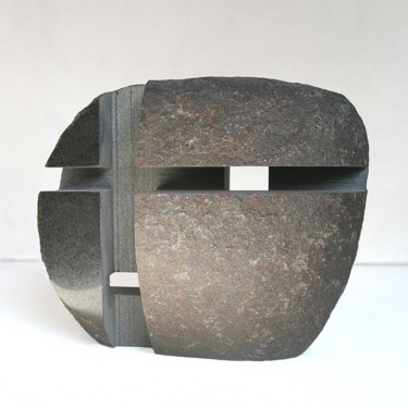 Sculpture titled "Findling" by Christoph Jakob, Original Artwork, Stone