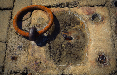 Fotografía titulada "AMARRE ROUILLEE 02" por Christophe Chauprade, Obra de arte original, Fotografía digital