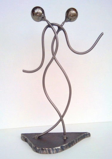 Sculpture titled "09 - Enlacés" by Christophe-Christophe, Original Artwork, Metals