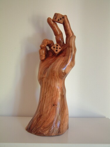 Скульптура под названием "La main aux dés" - Christophe Clement, Подлинное произведение искусства, Дерево