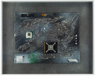 Κολάζ με τίτλο "Dark Slides - Extin…" από Christophe Gandolphe, Αυθεντικά έργα τέχνης, Κολάζ Τοποθετήθηκε στο Ξύλινο πάνελ