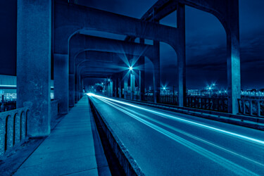 Fotografia intitulada "Night Bridge" por Christophe Grimon, Obras de arte originais, Fotografia digital