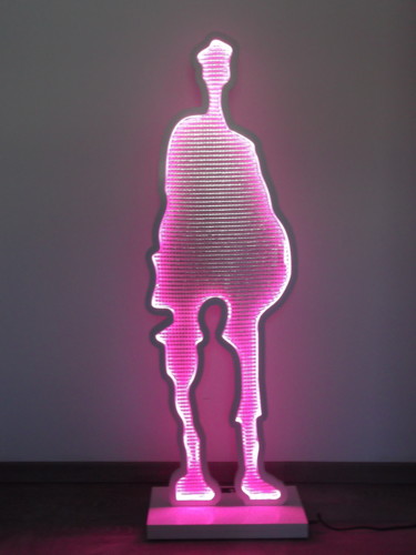 Escultura intitulada "arraroa" por Ker, Obras de arte originais, Plástico