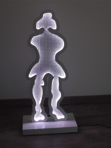 Sculpture titled "lumi" by Ker, Original Artwork, Plastic