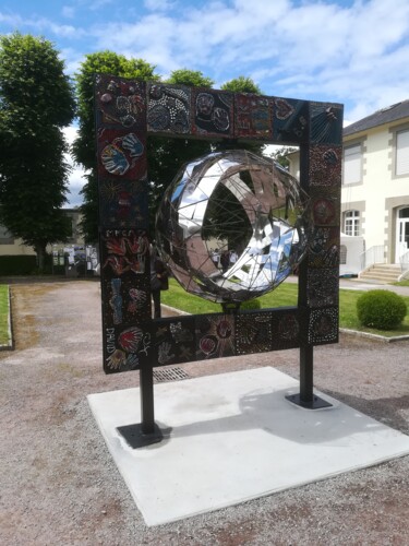 Sculpture titled "La sphère de Wilsen" by Christophe Milcent, Original Artwork, Metals
