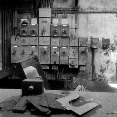 Photographie intitulée "les casiers de l ou…" par Christophe Plousey, Œuvre d'art originale, Photographie numérique