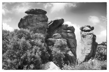 Фотография под названием "Hoodoos on Mt Lemmon" - Christopher L Smith, Подлинное произведение искусства, Цифровая фотография