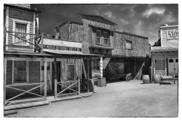Fotografía titulada "Saloon in Old Tucso…" por Christopher L Smith, Obra de arte original, Fotografía digital