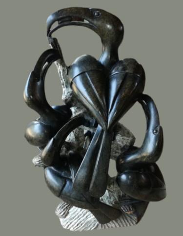 Scultura intitolato "Hornbill Birds" da Christopher Makamba, Opera d'arte originale, Pietra