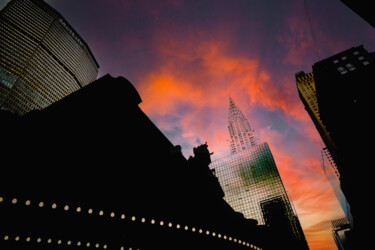 Fotografia intitulada "Chrysler Building" por Chryslene Caillaud, Obras de arte originais, Fotografia Manipulada Montado em…