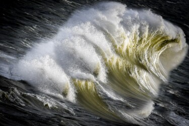 Фотография под названием "Storm madness 2" - Chryslene Caillaud, Подлинное произведение искусства, Цифровая фотография