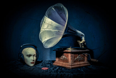 Fotografia intitolato "Le gramophone conte…" da Gaudi .C, Opera d'arte originale, Fotografia digitale