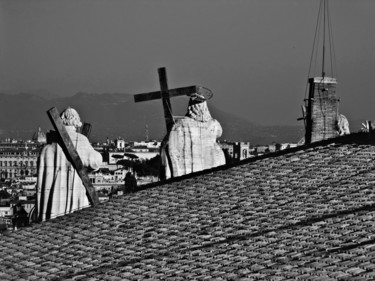 Fotografía titulada "Les apotres veillen…" por Angie Black, Obra de arte original, Fotografía digital