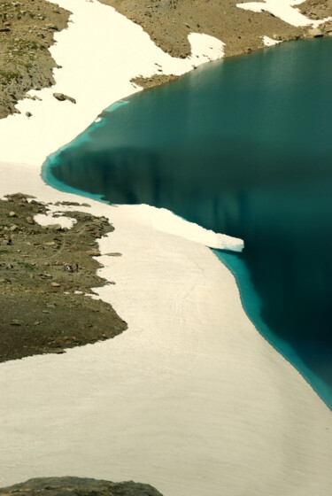 Fotografia intitolato "Lac enneigé" da Angie Black, Opera d'arte originale, Fotografia digitale