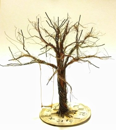 Sculpture titled "Arbre" by Claire Savail, Original Artwork, Metals