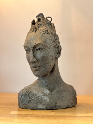 Escultura intitulada "Aakash je crois" por Claire Michelini, Obras de arte originais, Argila