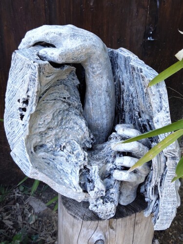 Sculpture intitulée "Etroiture" par Claire Pellicone Fanni, Œuvre d'art originale, Terre cuite