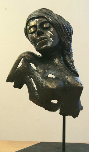 Sculpture intitulée "Orichalque: Perséph…" par Claire Pellicone Fanni, Œuvre d'art originale, Céramique