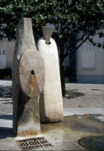 Photographie intitulée "Fontaine au Grès" par Chiara D., Œuvre d'art originale