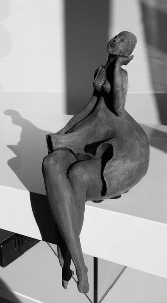 Sculpture titled "La rêveuse" by Claralema, Original Artwork
