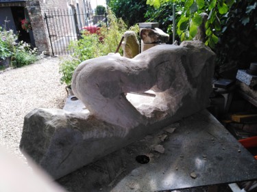 Escultura intitulada "Sculpture taille di…" por Claude Hardenne, Obras de arte originais, Pedra