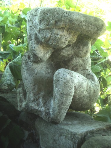 Sculpture titled "cariatide 4" by Claude Hardenne, Original Artwork, Stone