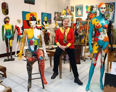 Sculpture titled "Me and my mannequins" by Claude Laurent, Original Artwork, Acrylic