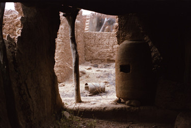 Photographie intitulée "Village abandonné a…" par Claude Grand, Œuvre d'art originale