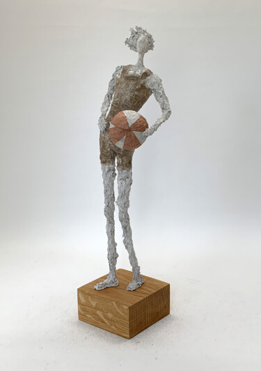 Sculpture titled "ohne Titel" by Claudia König, Original Artwork, Paper maché