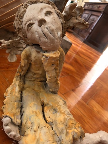 Sculpture titled "Uma manhã" by Claudia Marques, Original Artwork, Clay