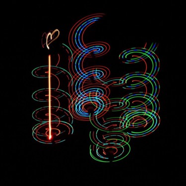 Photographie intitulée "Tu me fais tourner…" par Claudine Ziga, Œuvre d'art originale, Light Painting