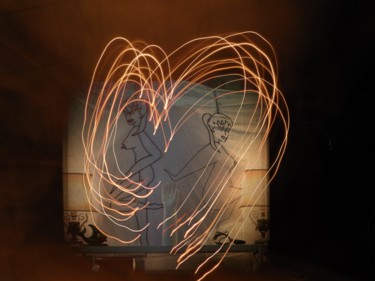 Photographie intitulée "Light painting sur…" par Claudine Ziga, Œuvre d'art originale, Light Painting