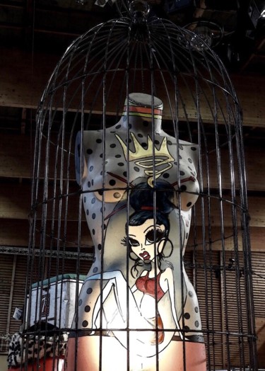 Photography titled "EN CAGE à la brocan…" by Claudine Ziga, Original Artwork, Digital Photography