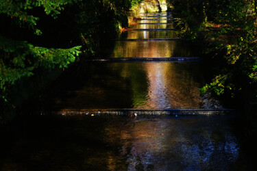 Fotografia intitolato "EN CASCADA" da Claudio Fernandez Concha Fotoarte, Opera d'arte originale, Fotografia digitale