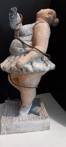 Sculpture titled ""maternità arcaica"…" by Claudio Marciano, Original Artwork, Terra cotta