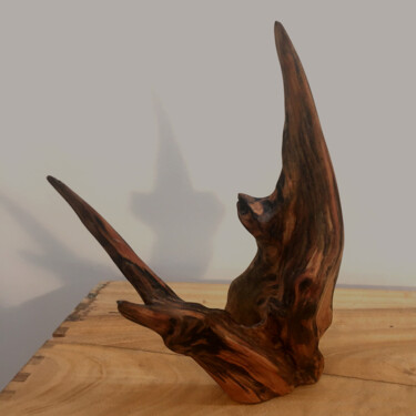 Скульптура под названием "Steinbock / Caprico…" - Clemens Voigt, Подлинное произведение искусства, Дерево