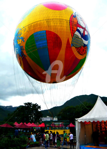 Fotografie getiteld "Colourful Balloon R…" door Clement Tsang, Origineel Kunstwerk, Digitale fotografie
