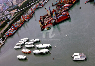 Fotografia intitolato "HK14-Ferry Boats an…" da Clement Tsang, Opera d'arte originale, Fotografia digitale
