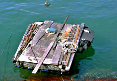 Fotografia zatytułowany „HK64-Useless Boat” autorstwa Clement Tsang, Oryginalna praca, Fotografia cyfrowa