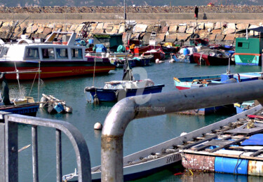 Fotografia intitolato "HK66-Fishing Boats…" da Clement Tsang, Opera d'arte originale, Fotografia digitale