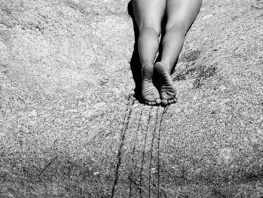 Photographie intitulée "Tes pieds" par Clémentine Palud, Œuvre d'art originale, Photographie numérique
