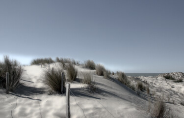 Photography titled "Dune magique" by Cleo-La Girafe Bleue, Original Artwork, Manipulated Photography