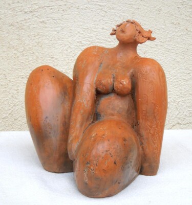 Escultura intitulada "dame 3" por Isabelle Clergue, Obras de arte originais, Terracota