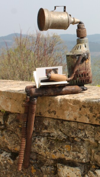 Sculpture titled "Reading a sad story" by Clive Manuel, Original Artwork, Metals