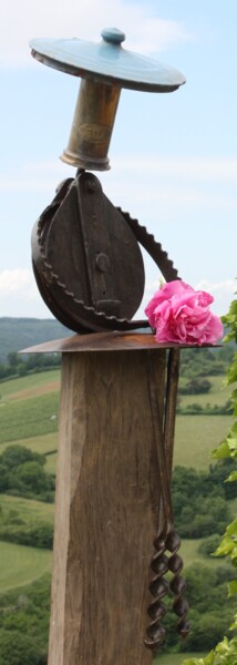 Sculpture titled "Hat on sitter" by Clive Manuel, Original Artwork, Metals