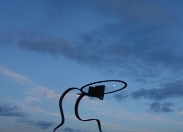 Sculpture intitulée "Moondance" par Clive Manuel, Œuvre d'art originale, Métaux